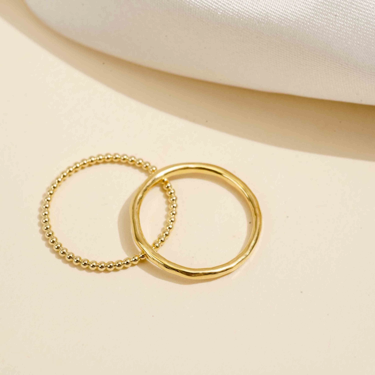 The Art of Minimalist Jewelry Styling Tips for Elegant Everyday Looks