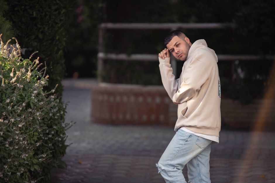 Essential Hoodies And Sweatshirts 2026: 9 Essential Hoodies and Sweatshirts for a Cozy Yet Stylish Look (2026)